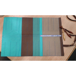 Pocket for 20 pairs of bobbins